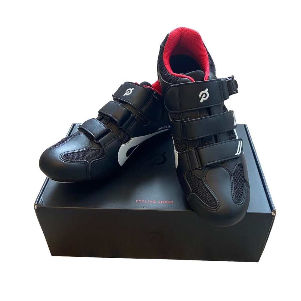 NWT Peloton Cycling Shoes (Size EU 40: US Men 7, Women 9)